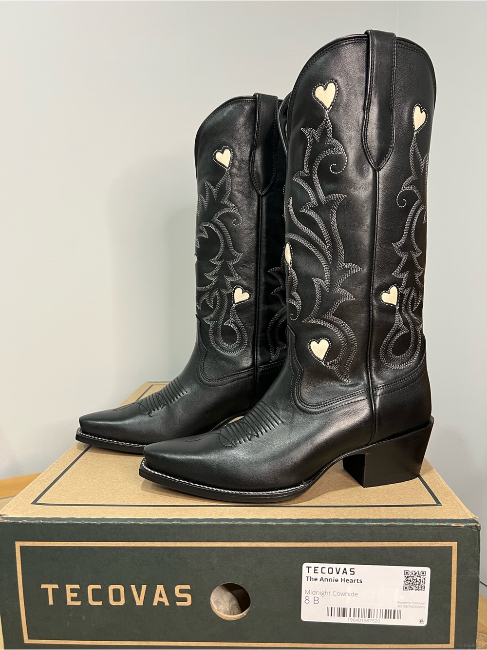 Tecovas The Annie Hearts Black Leather Western Boots
